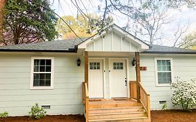 Renovated Space Close To Downtown - A